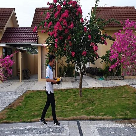 Belitung Holiday Resort Sijuk Ngoại thất bức ảnh