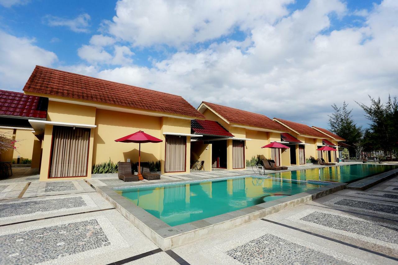 Belitung Holiday Resort Sijuk Ngoại thất bức ảnh
