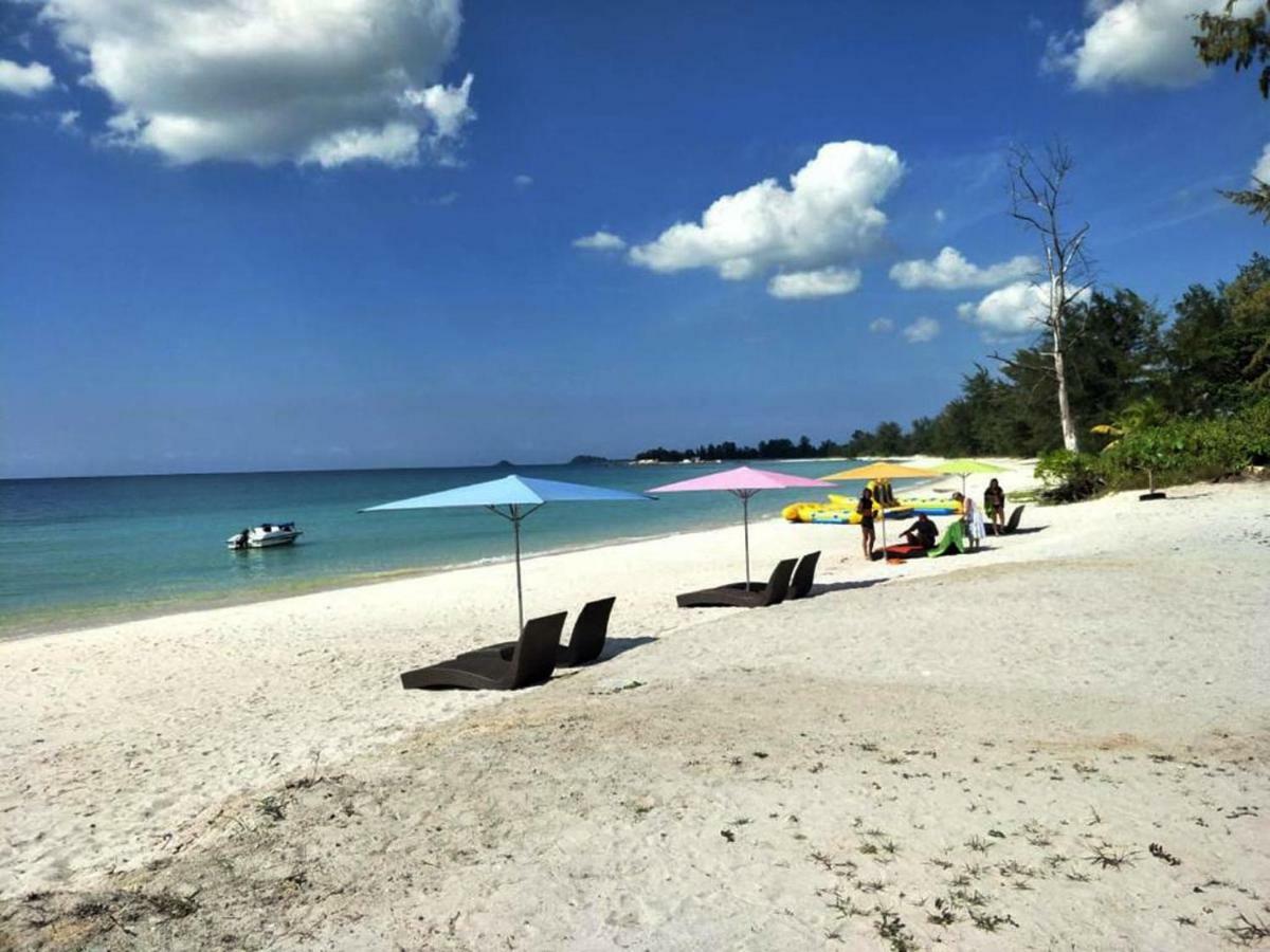 Belitung Holiday Resort Sijuk Ngoại thất bức ảnh