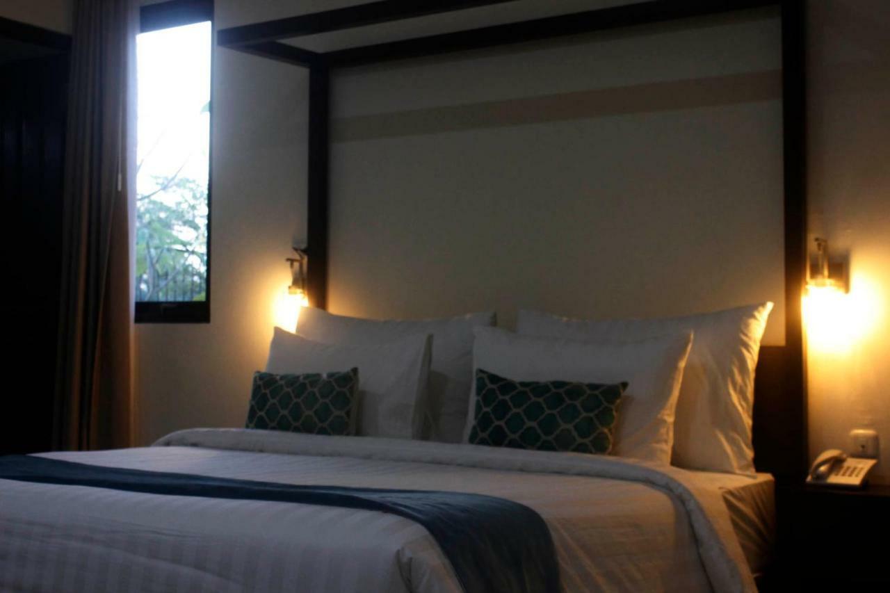 Belitung Holiday Resort Sijuk Ngoại thất bức ảnh